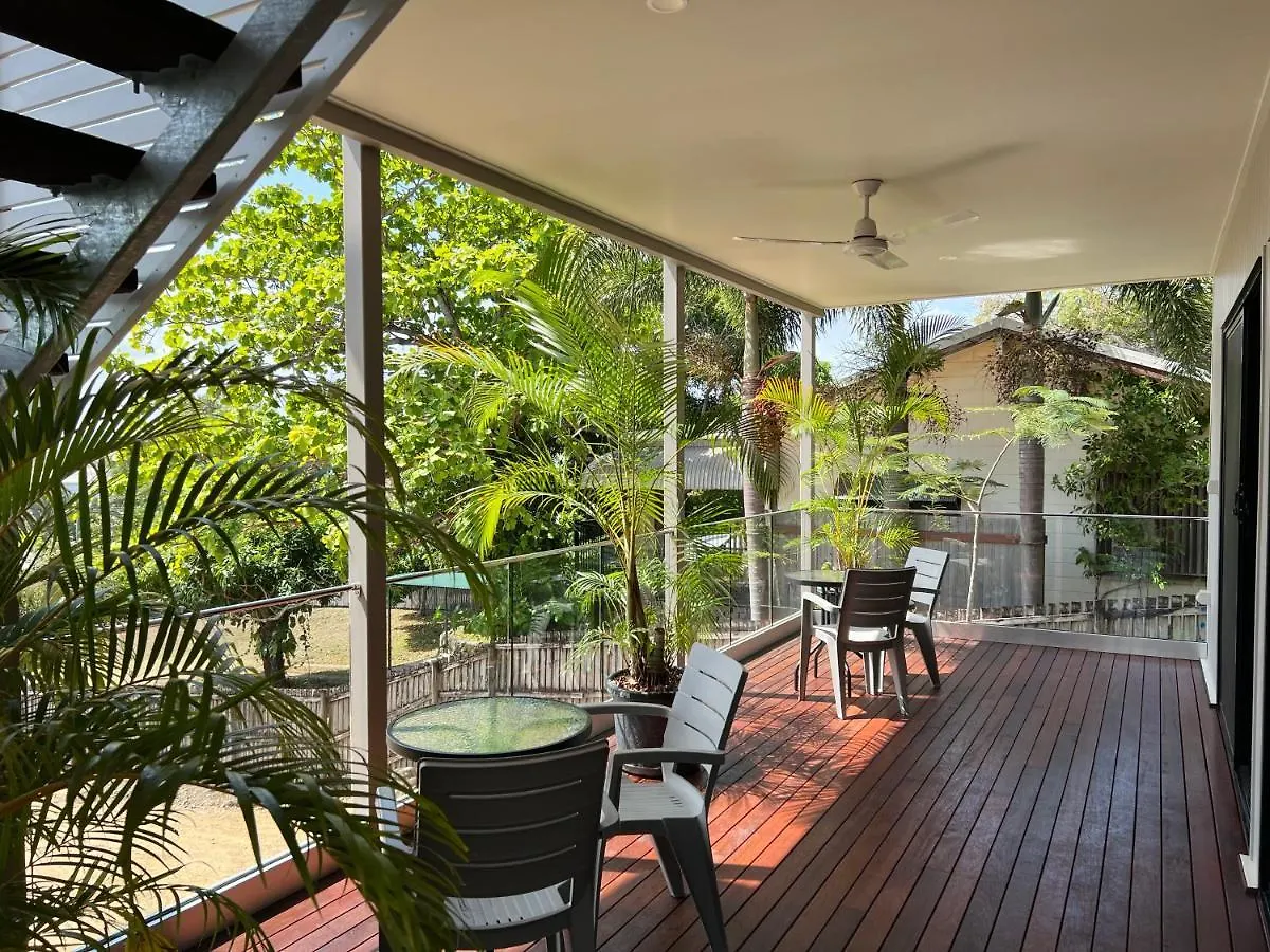 The Orchid Suite - Apartment In Cooktown Australia