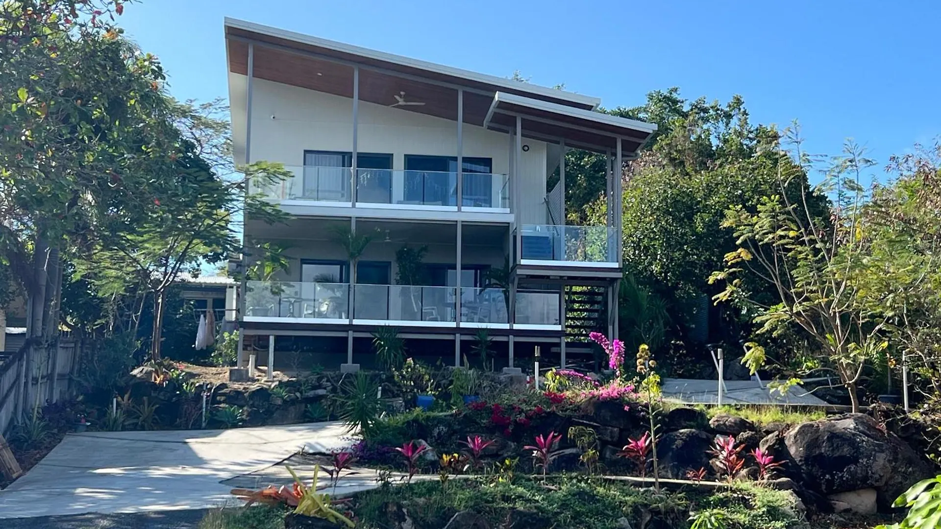 The Orchid Suite - Apartment In Cooktown Bed & Breakfast